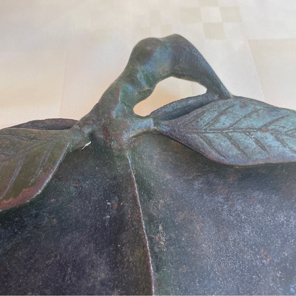 Vintage Verdigris Cast Iron Bronze Leaf Peach Trinket Dish Japan Unbranded - Picture 12 of 12